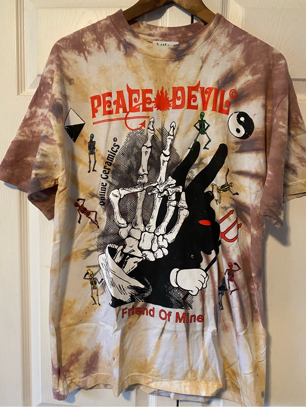 ONLINE CERAMICS “PEACE DEVIL” Tie-Dye Graphic T-Shirt, Size M